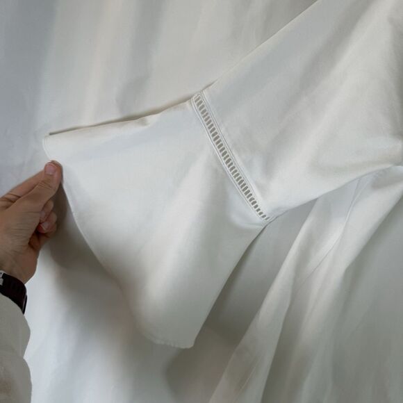 Chico's Button Down Shirt Women's Small 6 White Bell Sleeve 3/4 Sleeve Collared - Picture 4 of 10